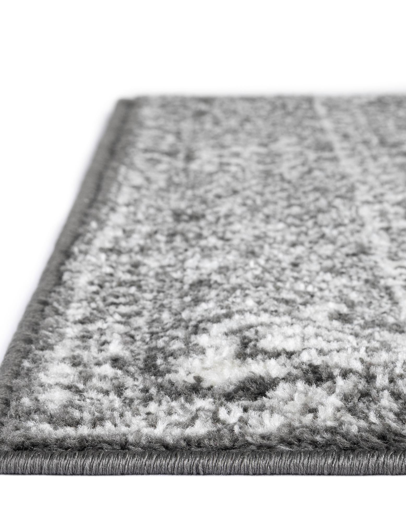 2' x 6' 7 Dover Runner Rug