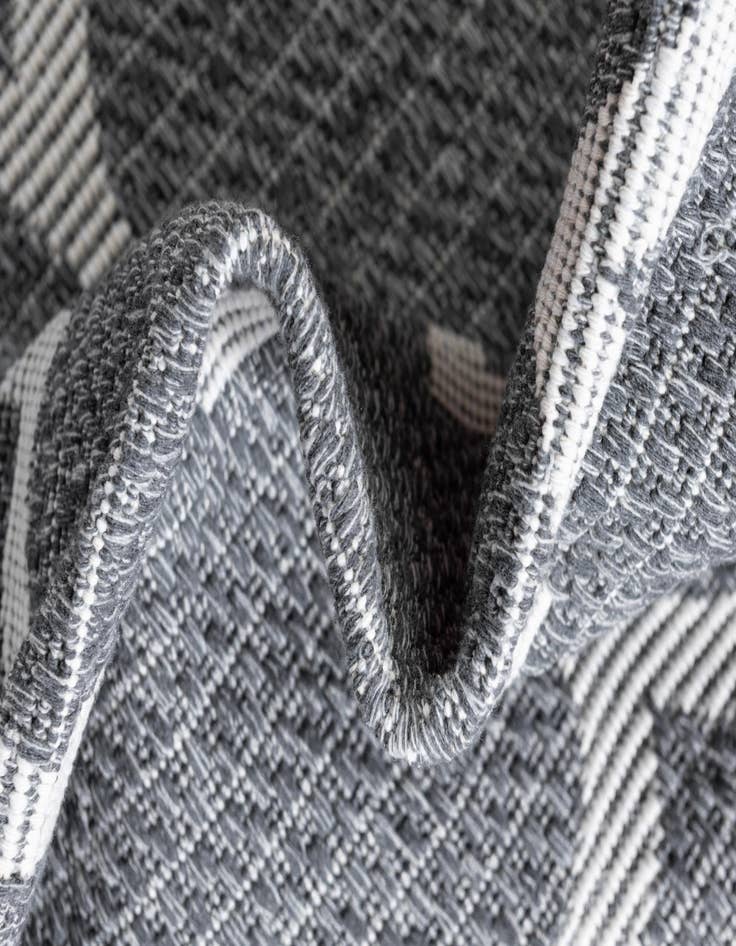 Detail image of 2' x 6' Georgia Runner Rug