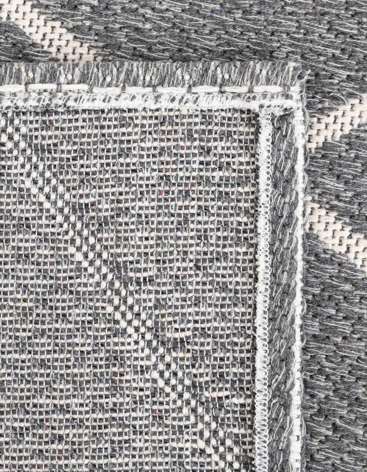 Detail image of 2' x 7' 10 Georgia Runner Rug