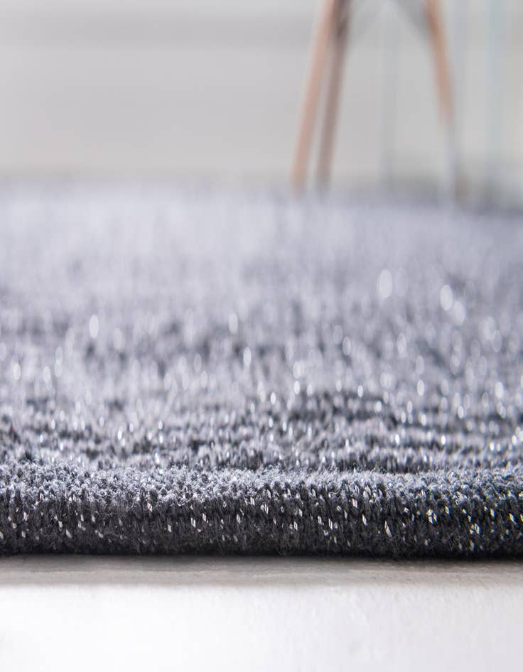 Detail image of 2' 6 x 6' Hand Woven Metallic Jute Runner Rug