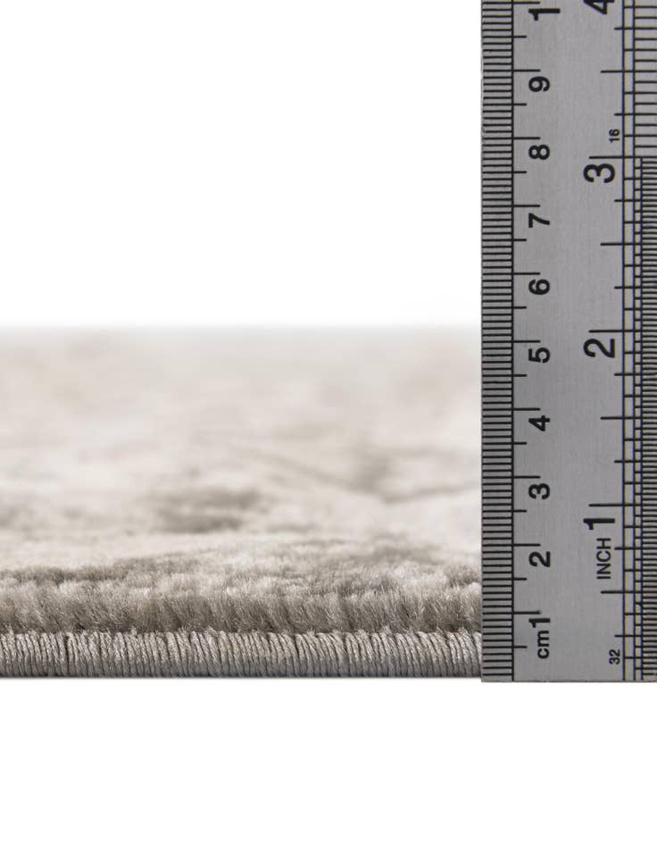 Detail image of 2' x 6' 7 Monte Carlo Runner Rug