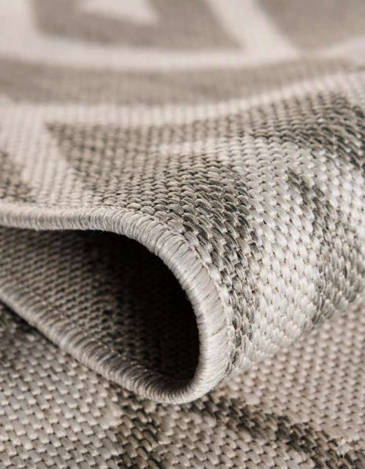 4' x 82' Easy-Clean Indoor / Outdoor Runner Rug