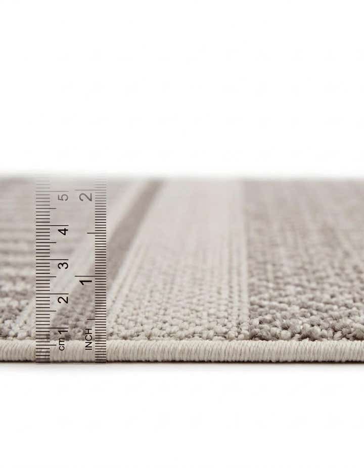 4' x 82' Easy-Clean Indoor / Outdoor Runner Rug