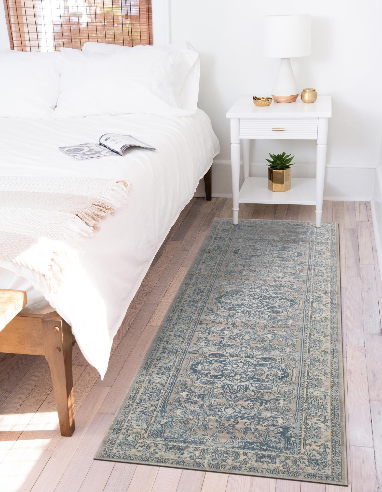 2' 7 x 10' Restoration Runner Rug