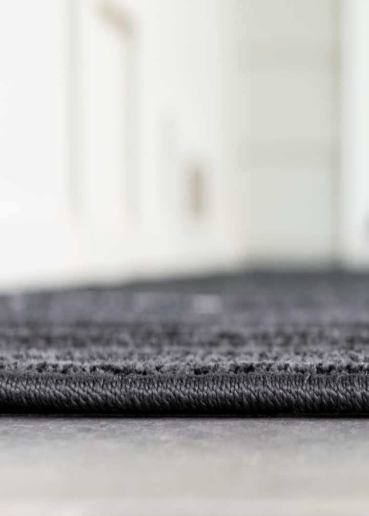2' x 6' Easy-Clean Sabrina Soto Ola Indoor / Outdoor Runner Rug