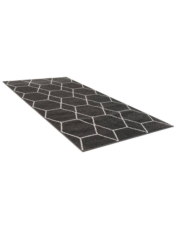Detail image of 3' 2 x 6' 6 Trellis Frieze Runner Rug