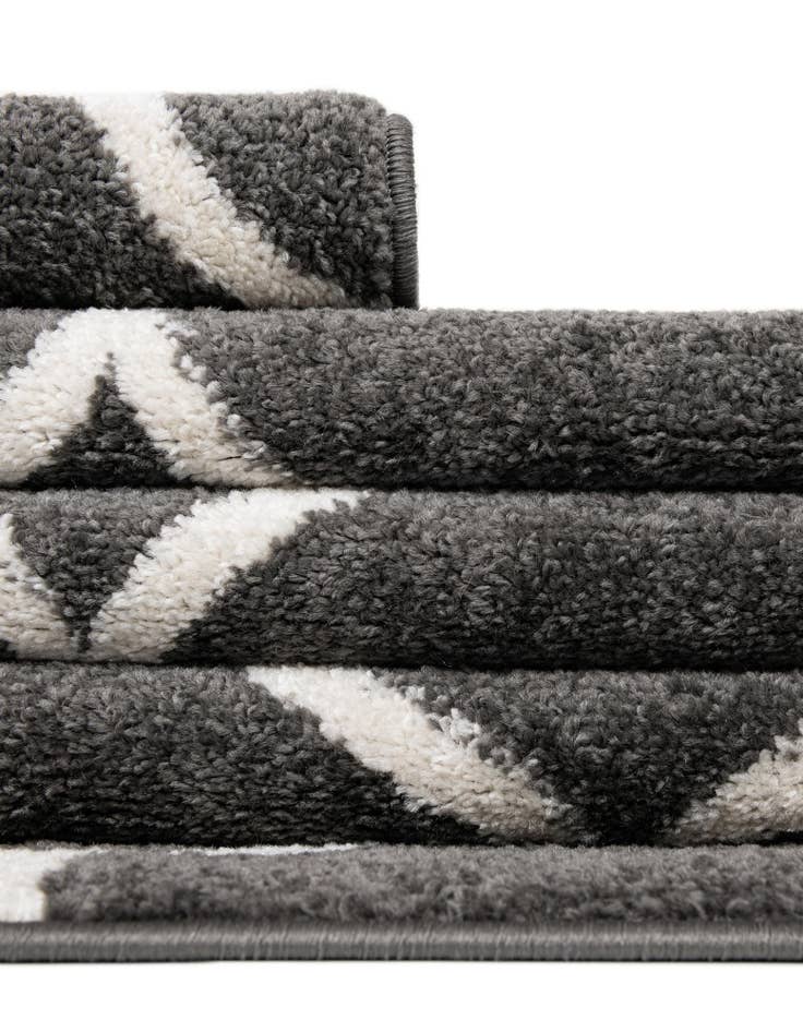 Detail image of  3' x 16' Trellis Frieze Runner Rug
