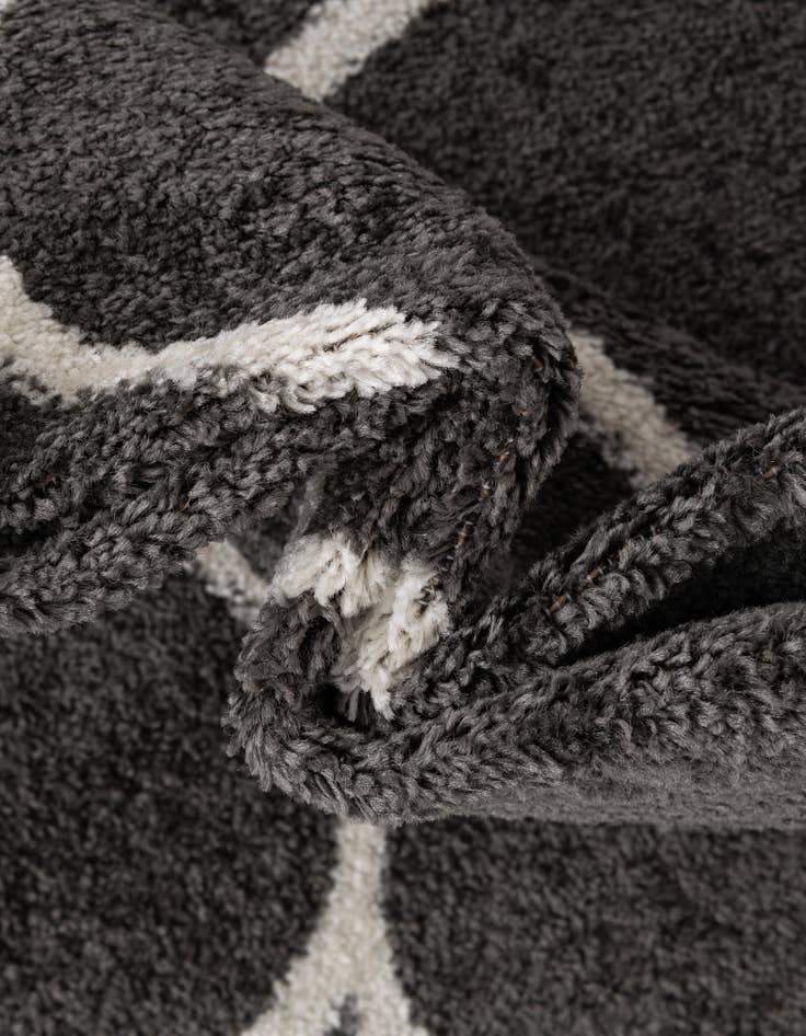 Detail image of  3' x 16' Trellis Frieze Runner Rug