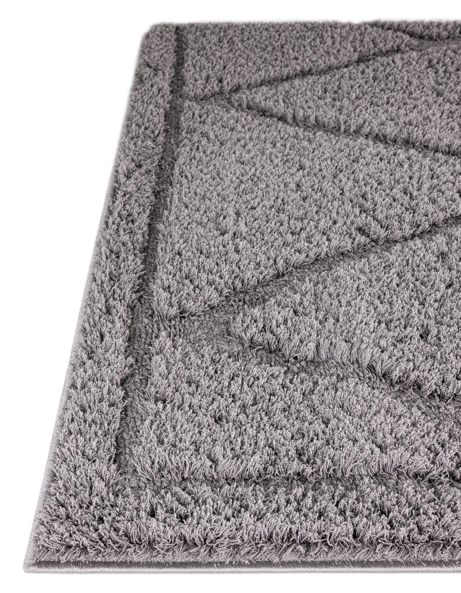 2' 7 x 10' Trellis Shag Runner Rug
