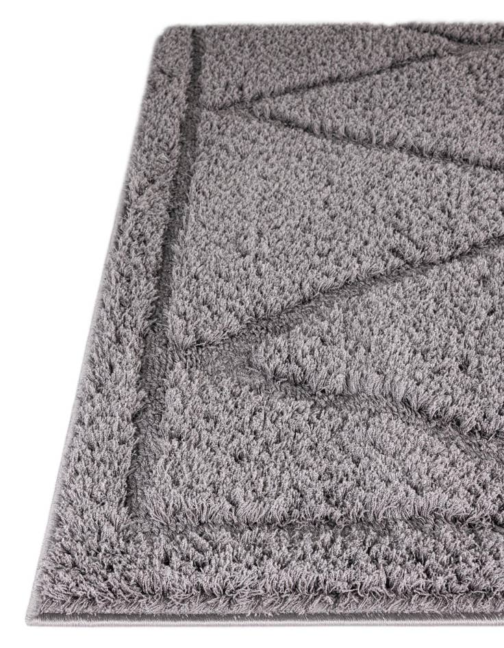 Detail image of 2' 7 x 10' Trellis Shag Runner Rug