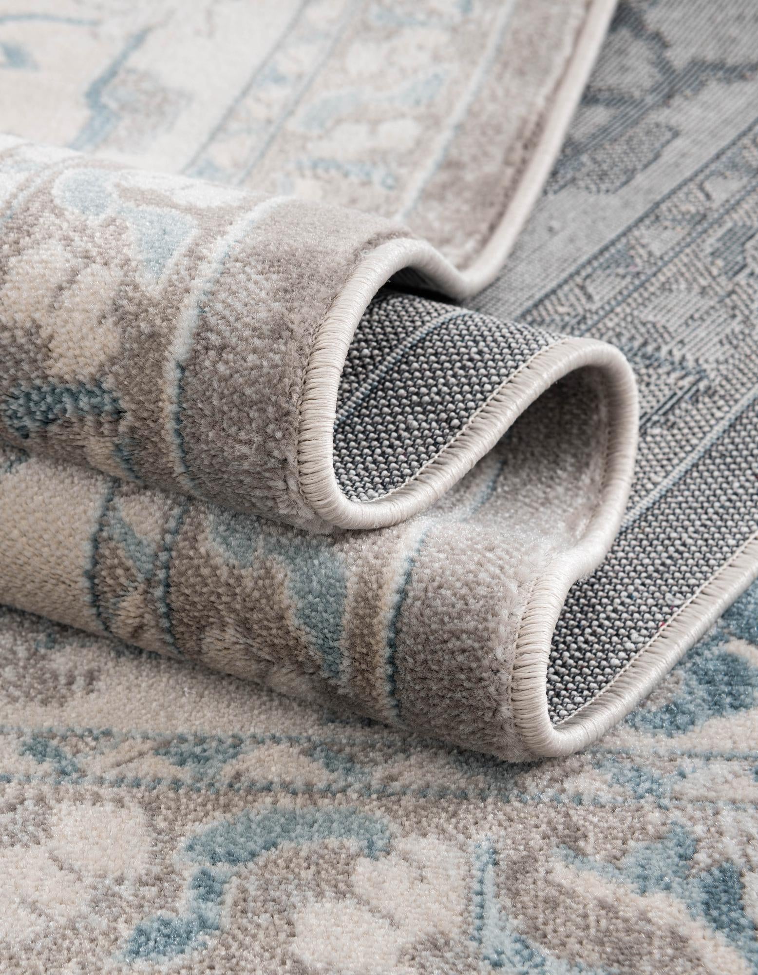2' 7 x 10' Victoria Runner Rug