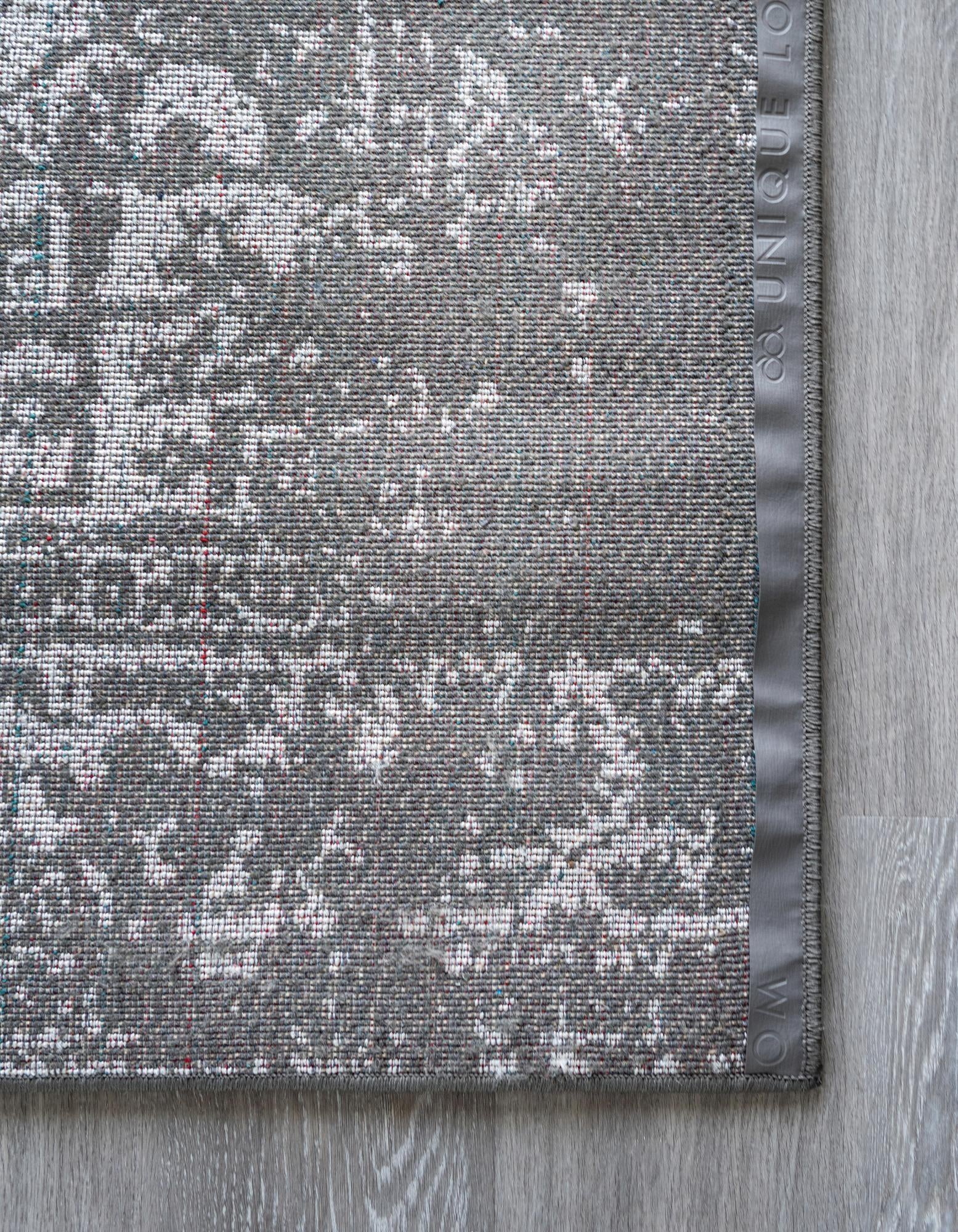 7' 10 x 7' 10 Arlington Square Rug