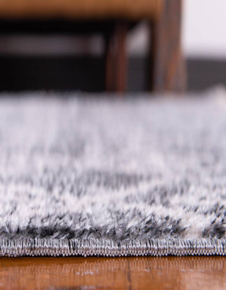 Detail image of 7' 7 x 7' 7 Atlas Square Rug