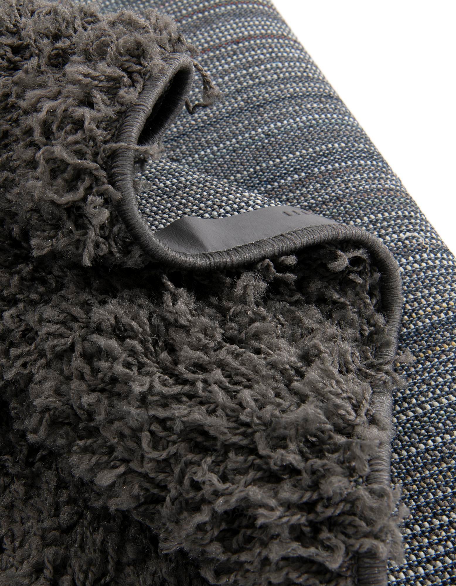 3' 3 x 3' 3 Everyday Shag Square Rug