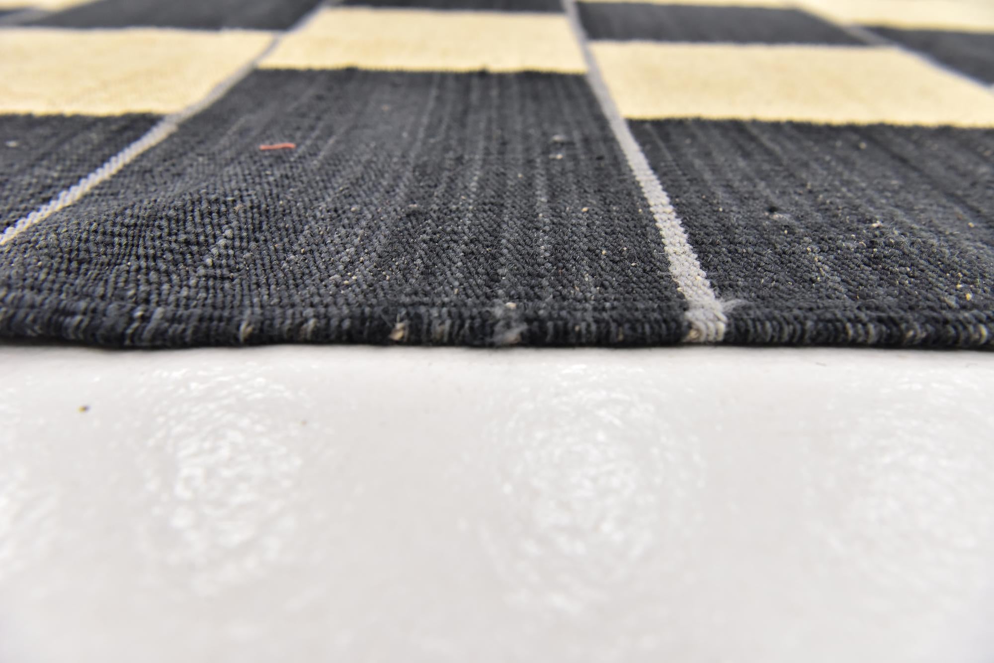 5' x 6' 5 Hand Woven Kilim Modern Wool Square Rug