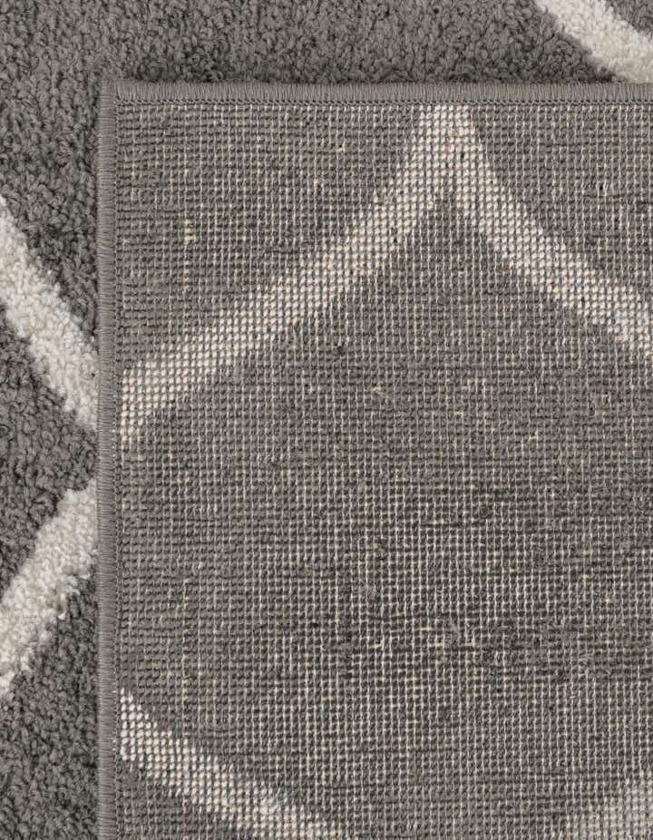 7' x 7' Lattice Frieze Square Rug
