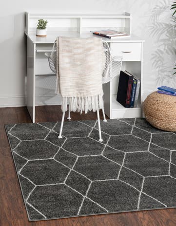 6' x 6' Trellis Frieze Square Rug