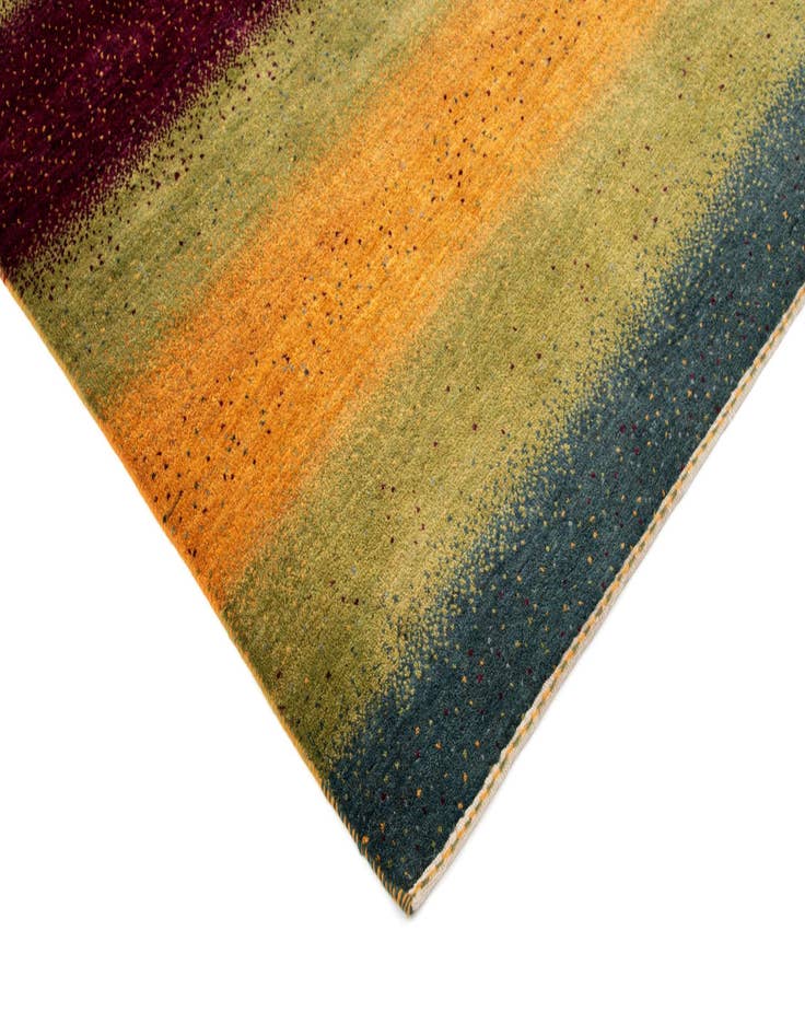 Detail image of 5' 2 x 6' 9 Amaleh Wool Rug