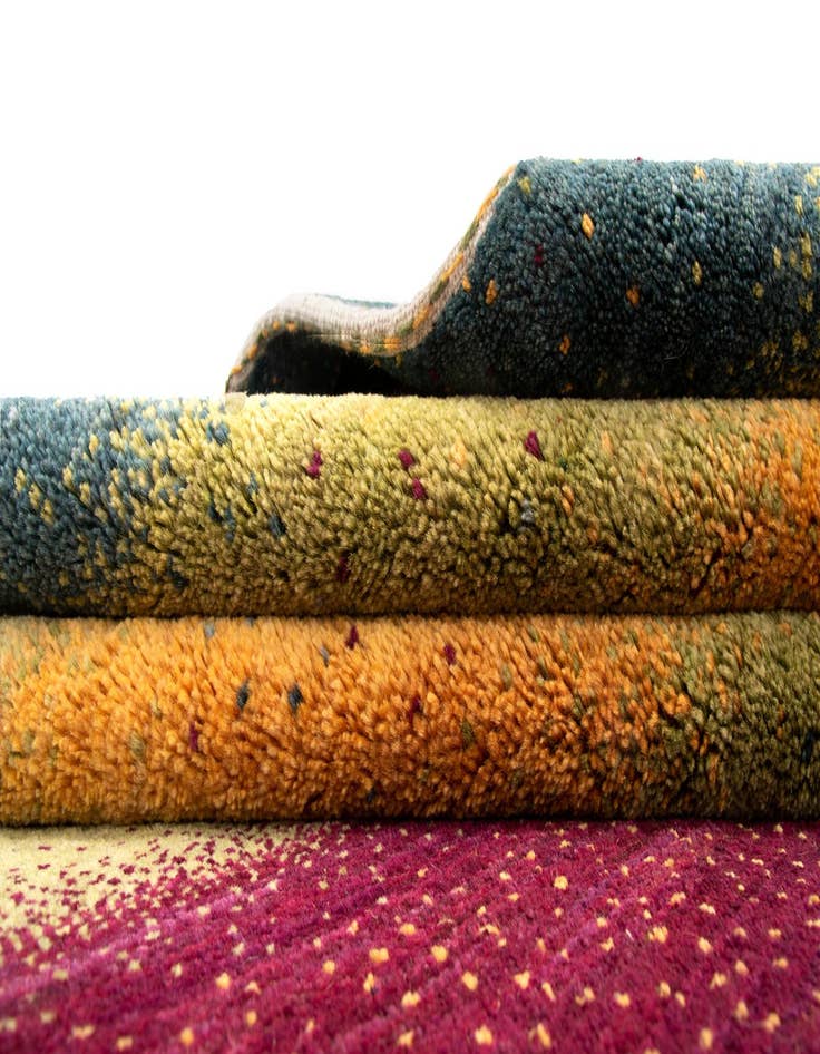 Detail image of 5' 2 x 6' 9 Amaleh Wool Rug