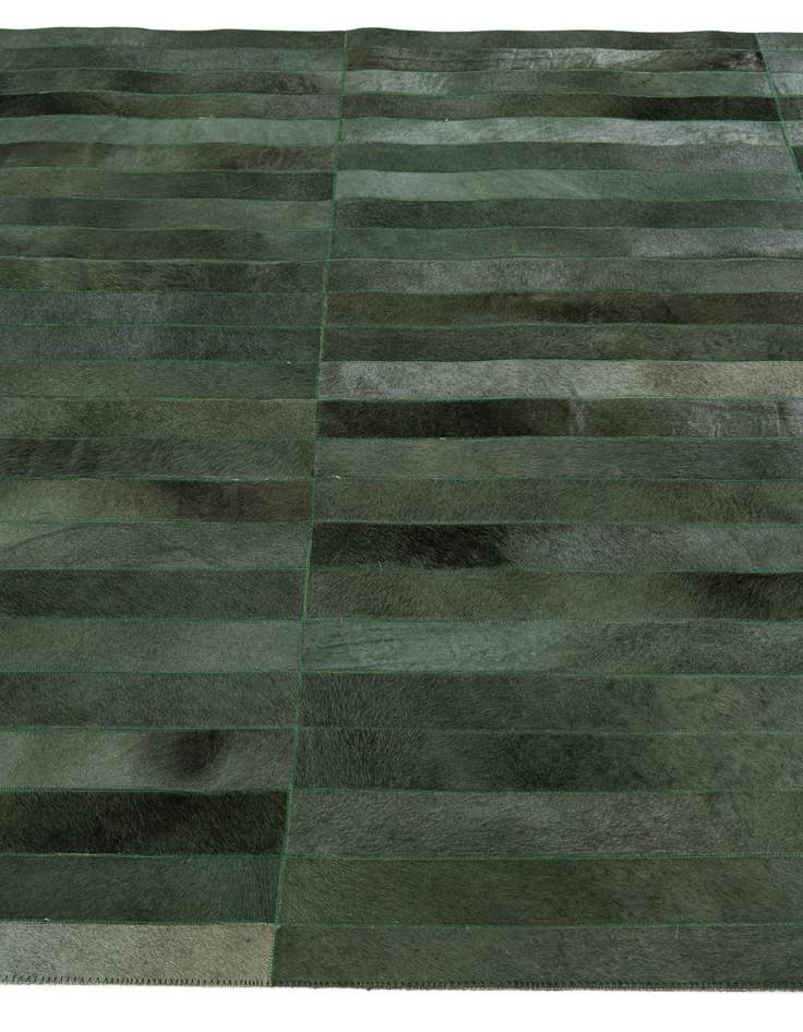 Detail image of 5' 1 x 7' 10 Cowhide Stocks Rug