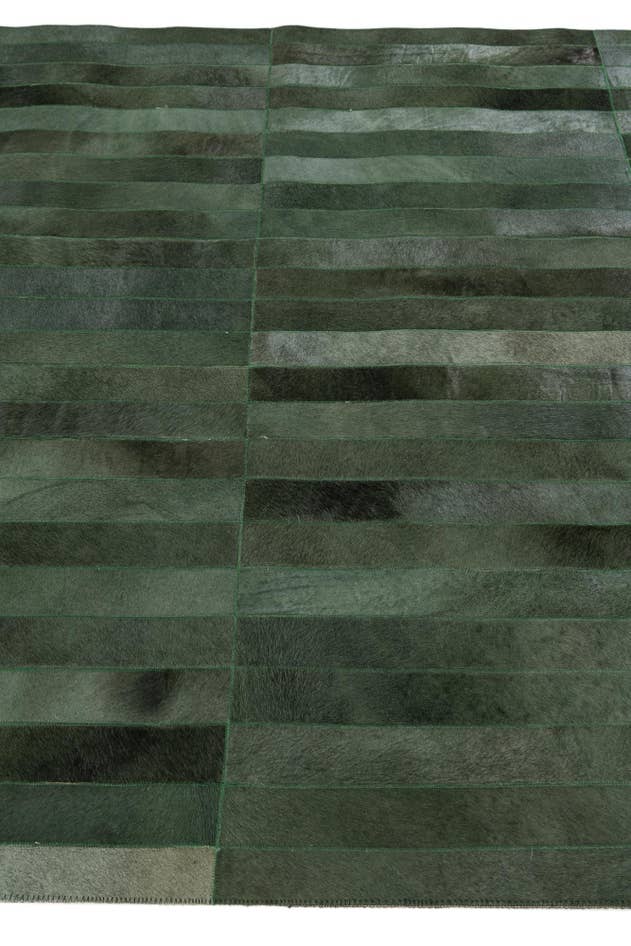 Detail image of 5' 1 x 7' 10 Cowhide Stocks Rug