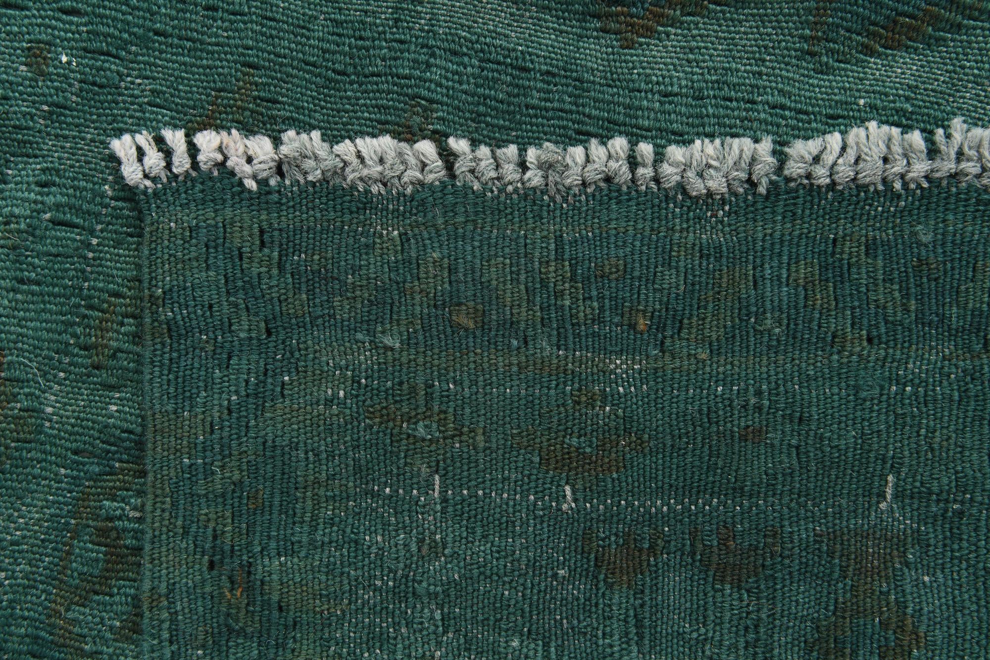 5' x 7' Hand Woven Kilim Modern Wool Rug