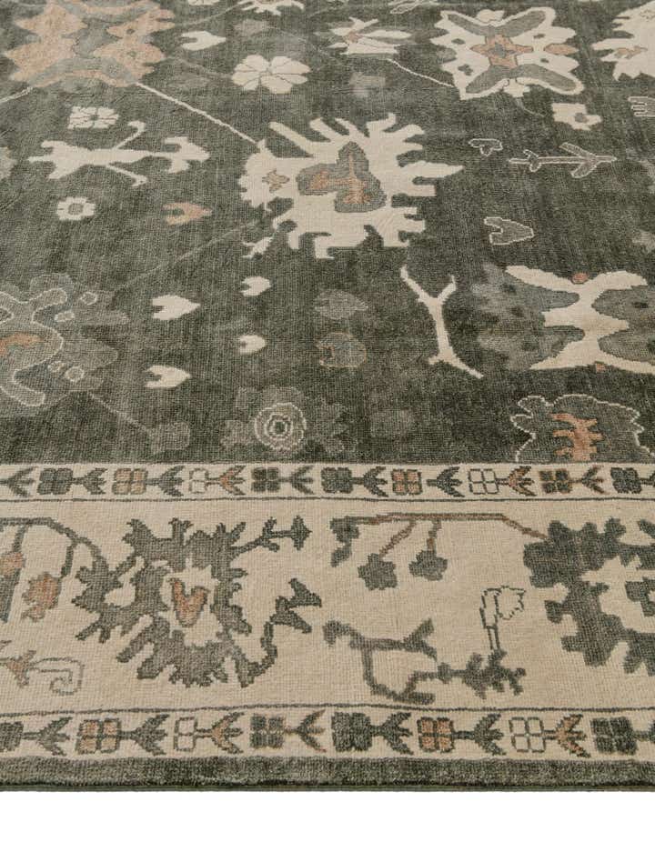 8' 2 x 10' Hand Knotted Oushak Wool Rug