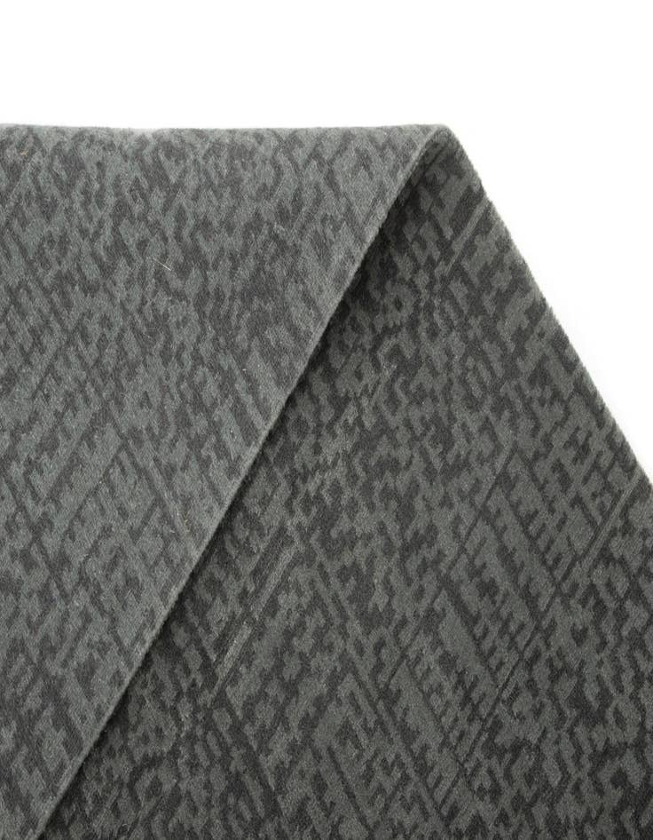 Detail image of 7' 8 x 10'  Hand Knotted Modern Himalaya Wool Rug