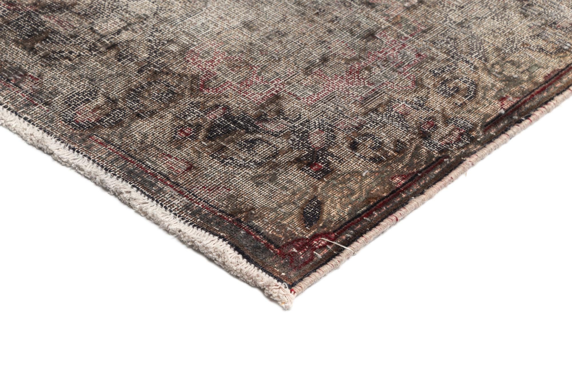 9' 10 x 13' 8 Vintage Wool Rug