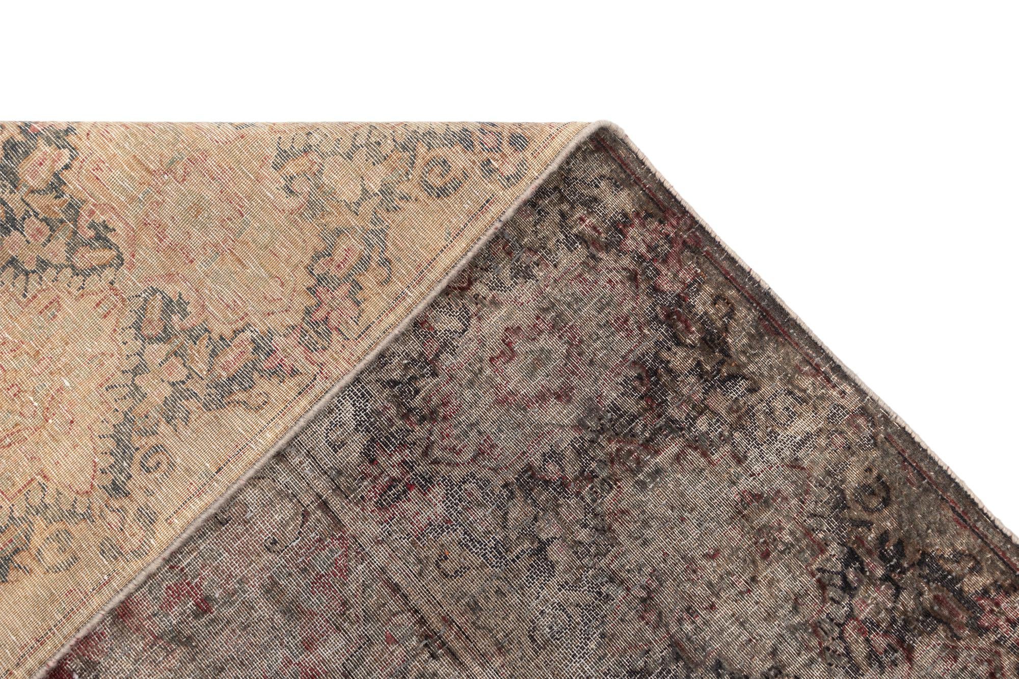 9' 10 x 13' 8 Vintage Wool Rug