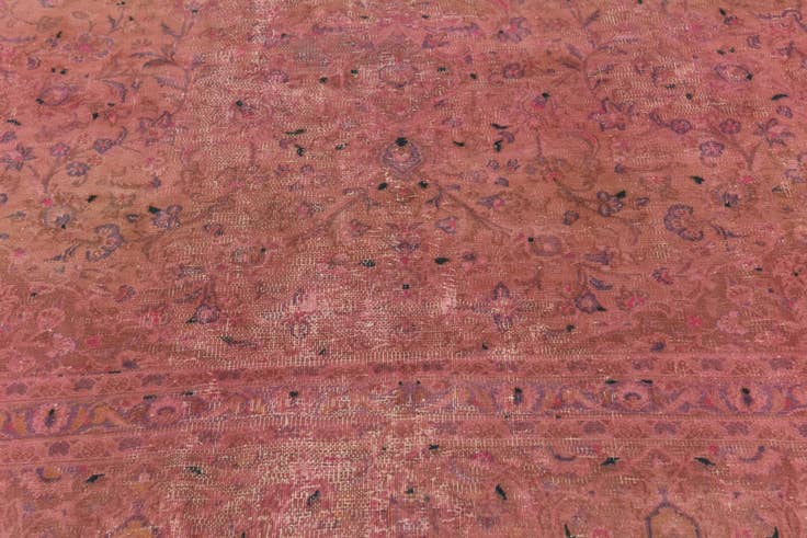 Detail image of 9' 5 x 12' 4 Hand Knotted Ultra Vintage Persian Wool Rug
