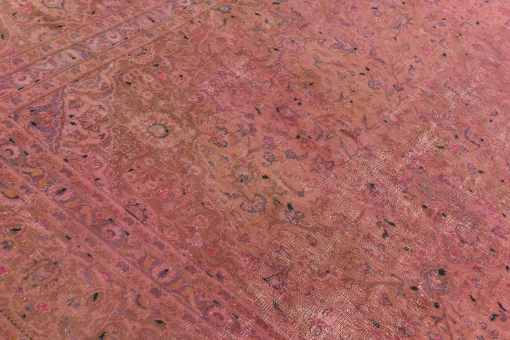 Detail image of 9' 5 x 12' 4 Hand Knotted Ultra Vintage Persian Wool Rug