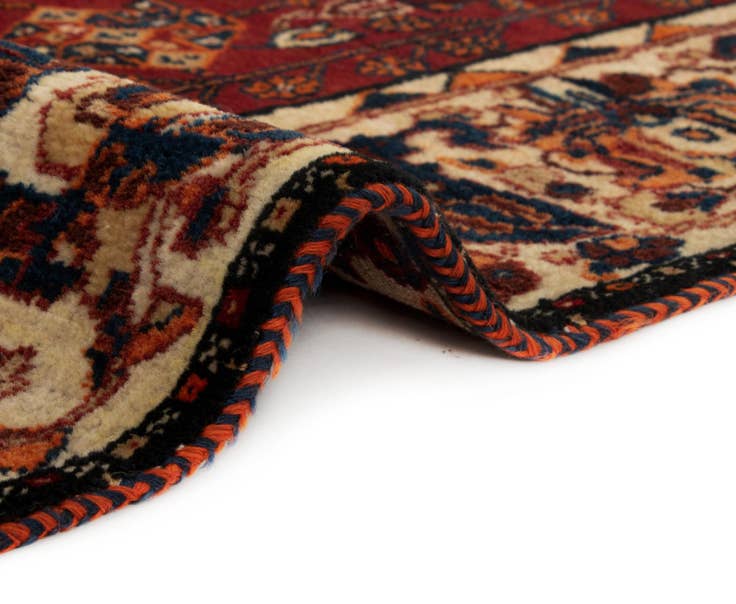 Detail image of 3' 10 x 6' 8 Ghashghai Wool Rug