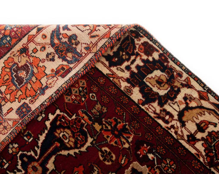 Detail image of 3' 10 x 6' 8 Ghashghai Wool Rug