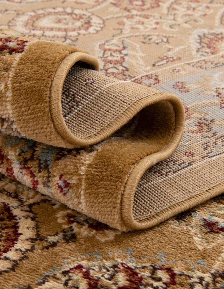 Detail image of 7' 10 x 7' 10 Classic Agra Round Rug