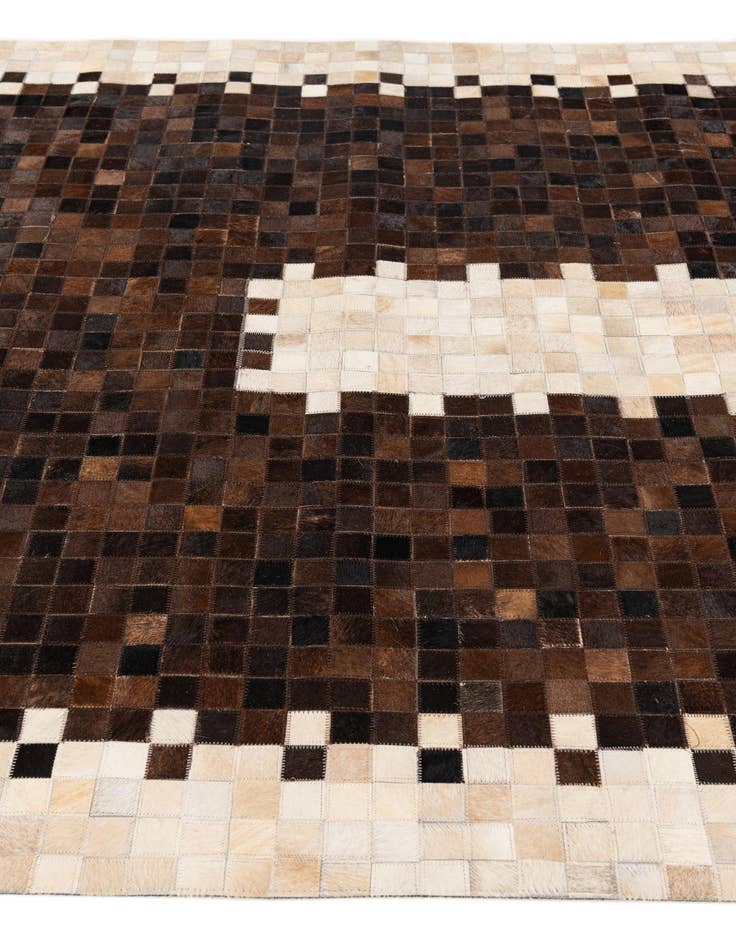 Detail image of 5' x 8' 1 Cowhide Stocks Rug