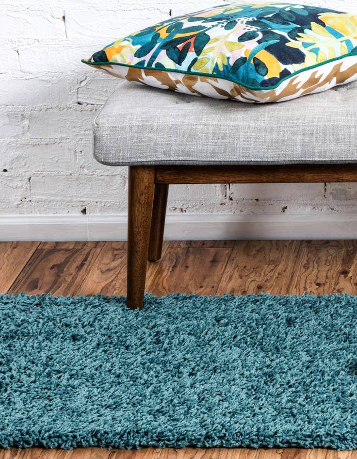Detail image of 2' 7 x 12' Solid Shag Runner Rug