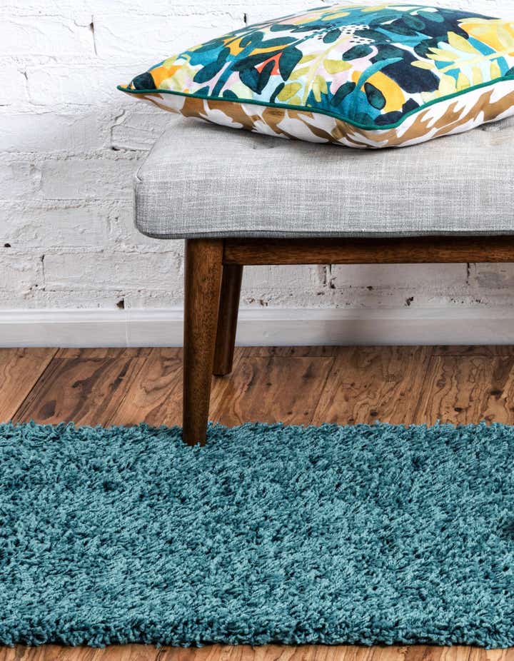 2' 7 x 14' Solid Shag Runner Rug