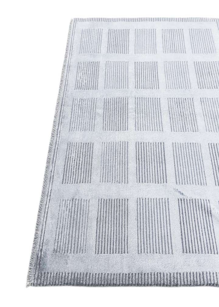 4' 11 x 5' 2 Hand Knotted Darya Square Rug