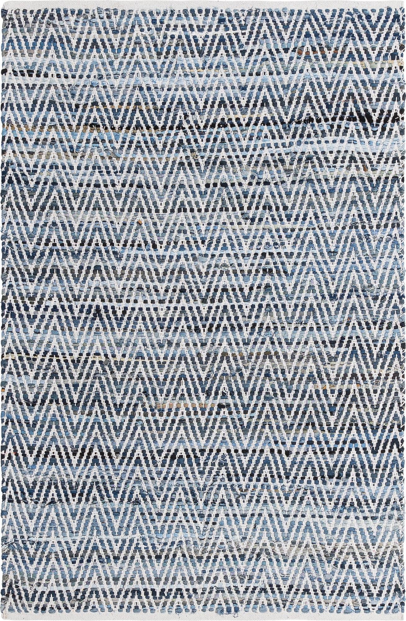 4' 1 x 6' 1 Hand Woven Chindi Chevron Rug