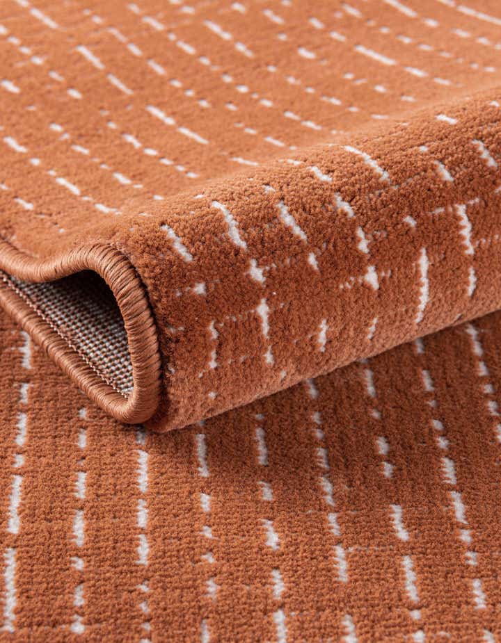 7' 10 x 10' Aakaar Rug
