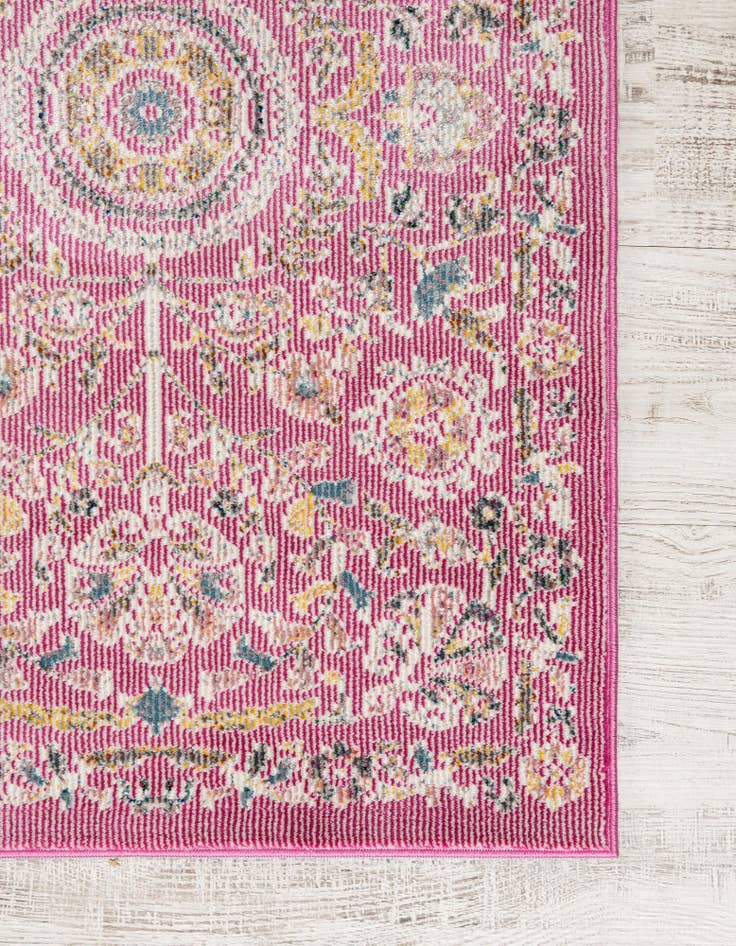 Detail image of 8' x 8' Blossom Square Rug