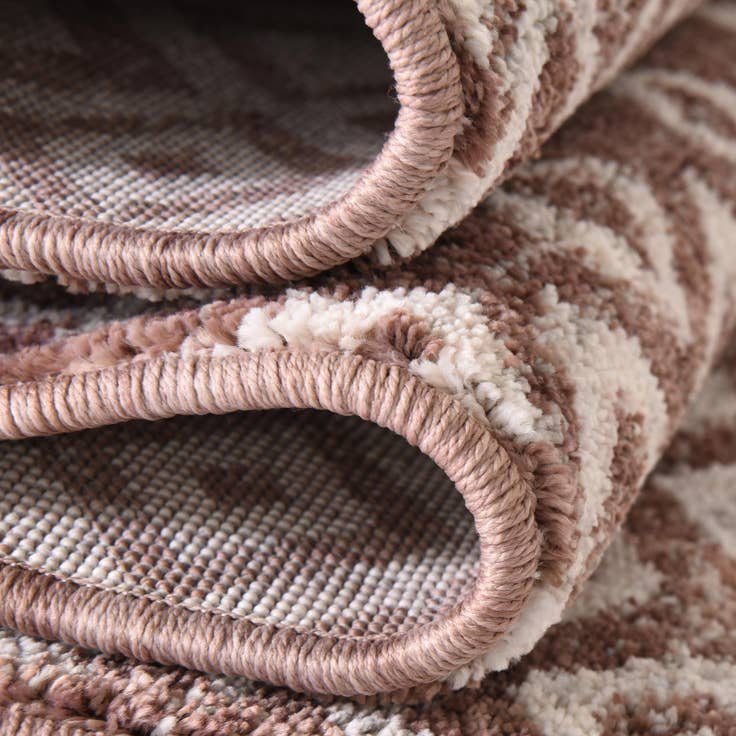 Detail image of 10' x 13' Eco Trellis Rug