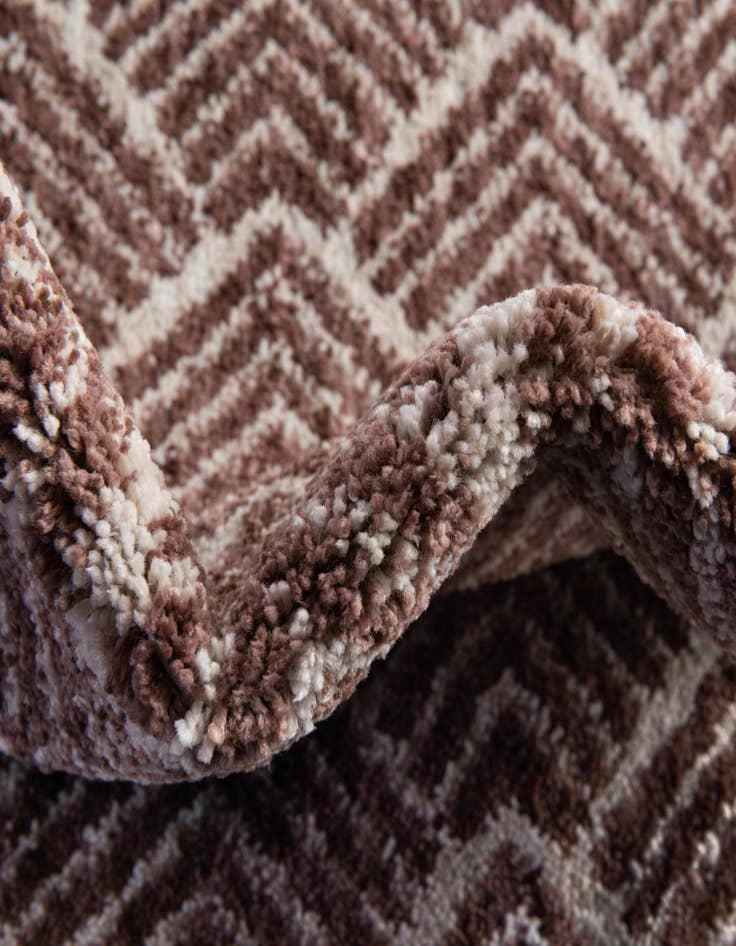 Detail image of 2' x 6' Eco Trellis Runner Rug