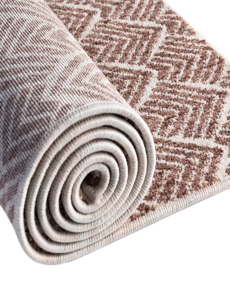 Detail image of 2' x 6' Eco Trellis Runner Rug