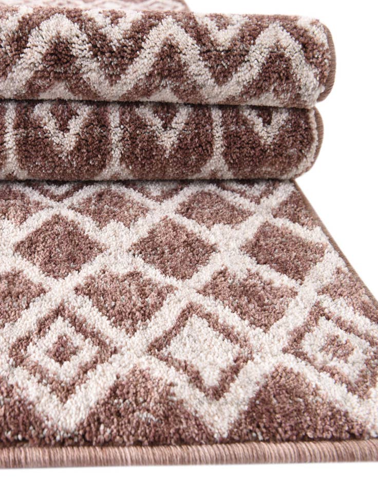 Detail image of 2' x 8' Eco Trellis Runner Rug