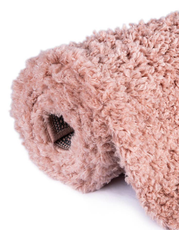 Detail image of 5' 3 x 5' 3 Zermatt Shag Square Rug