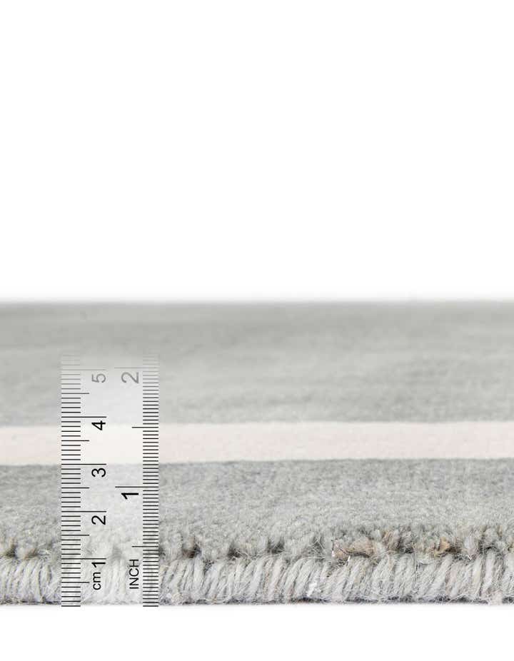 2' 2 x 3' 1 Jill Zarin Border Wool Rug