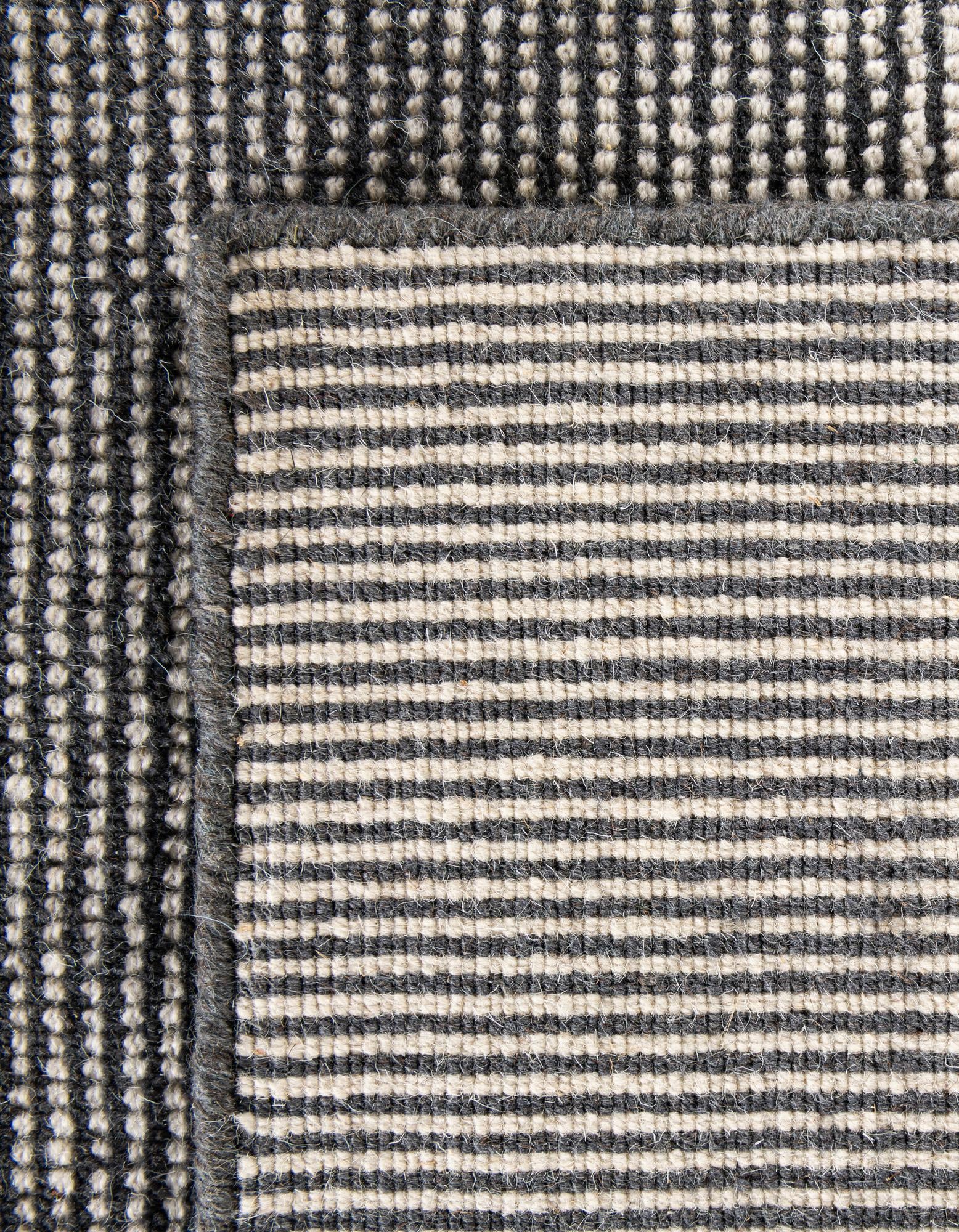 4' 1 x 6' 1 Hand Woven Jill Zarin English Manor Farmhouse Wool Rug