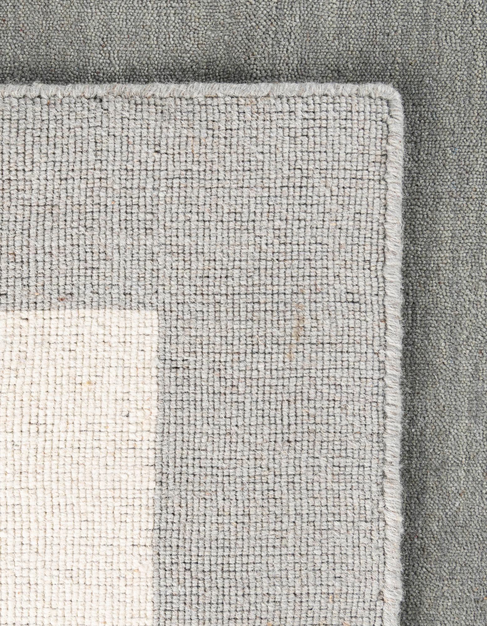 7' 10 x 7' 10 Jill Zarin Border Wool Square Rug